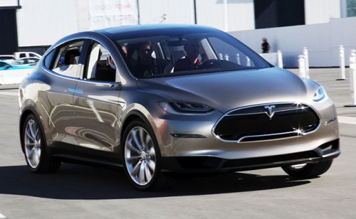 Электрические моторы Tesla Model X смогут развивать 700 л.с.
