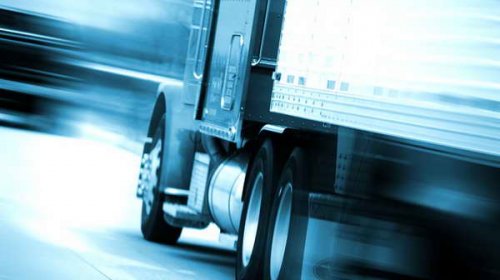 В чем заключается выгода использования автотранспорта при перевозке грузов