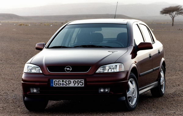 Opel Astra 2.2 DTI 2002