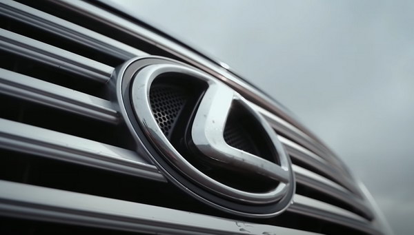 Lexus: автоновинки и планы компании на перспективу